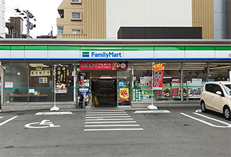 ファミリーマート