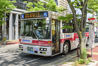 西鉄バス「姪浜」停