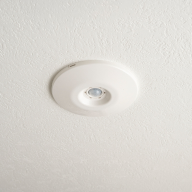 人感センサー玄関ライ